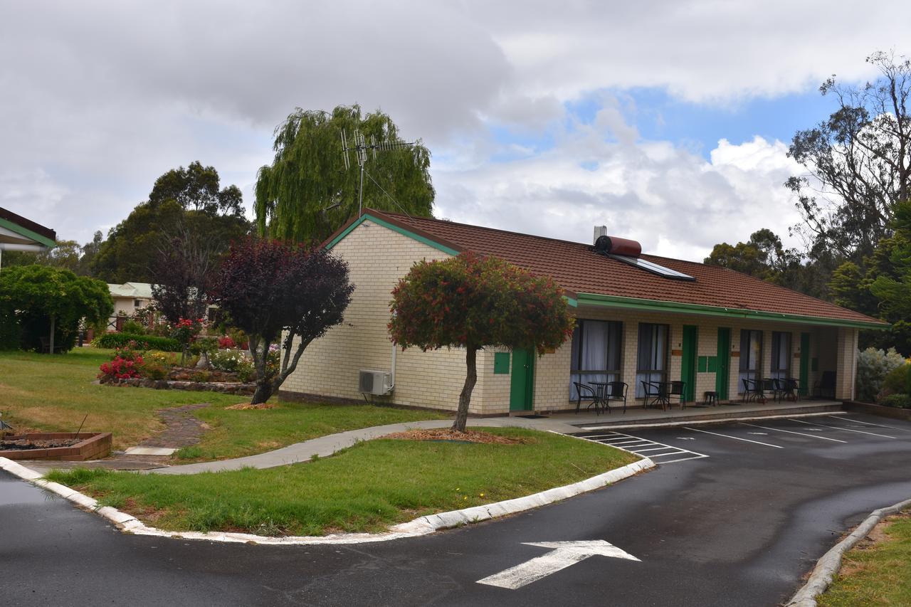 Mount Barker Valley Views Motel & Chalets, Western Australia Extérieur photo