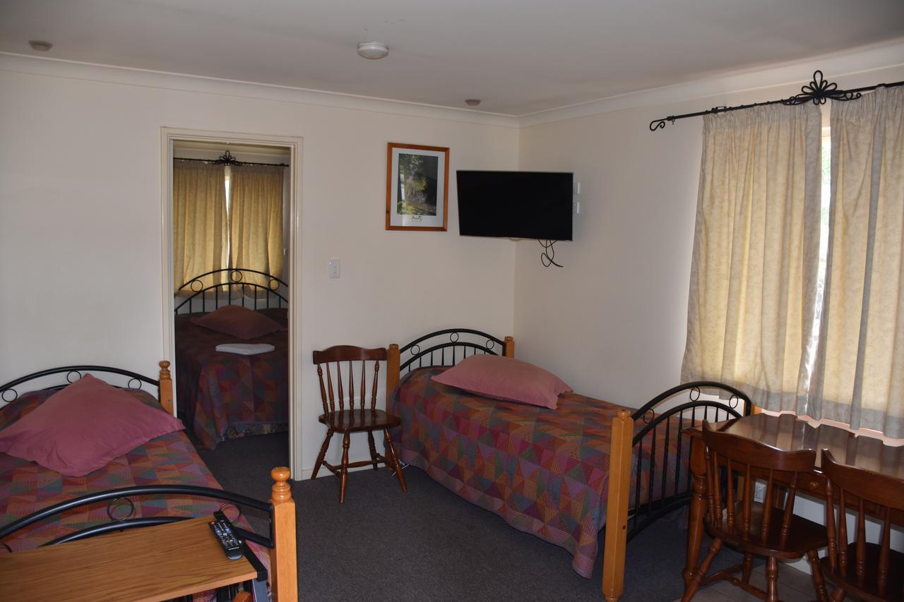 Mount Barker Valley Views Motel & Chalets, Western Australia Extérieur photo