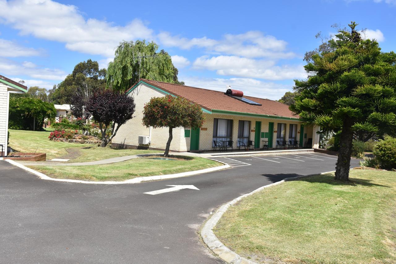 Mount Barker Valley Views Motel & Chalets, Western Australia Extérieur photo